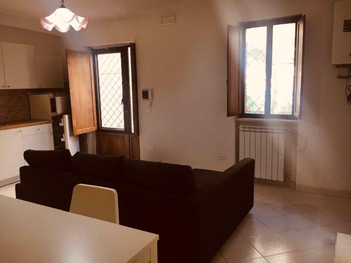 Apartament Bilocale In Centro Con Giardino Tagliacozzo Zewnętrze zdjęcie
